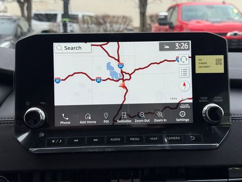 Used 2025 Mitsubishi Outlander SE image 18