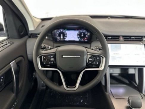 New 2025 Land Rover Discovery Sport S image 22
