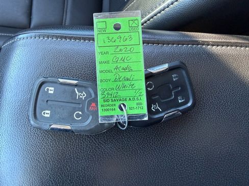 Used 2020 GMC Acadia Denali w/ LPO, Floor Liner Package image 46