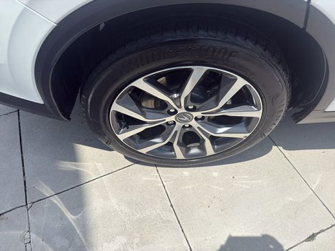 Certified 2024 Acura MDX FWD w/ Technology Package image 6