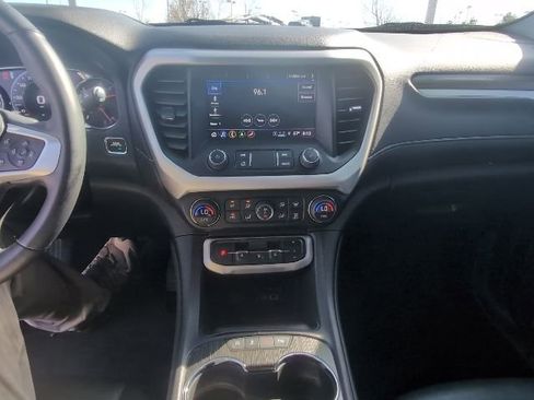 Used 2023 GMC Acadia SLT w/ Technology Package FWD image 21