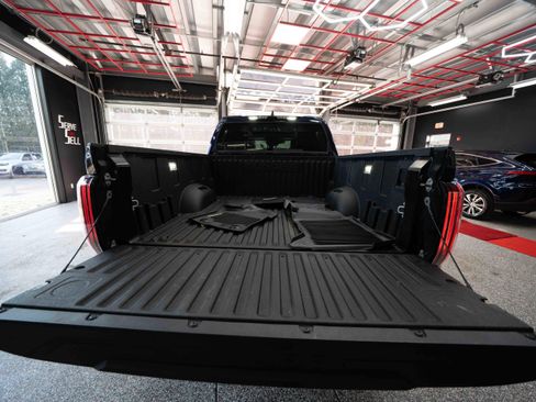 Used 2023 Toyota Tundra Limited image 27