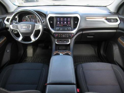 Used 2020 GMC Acadia SLE w/ Driver Convenience Package image 12