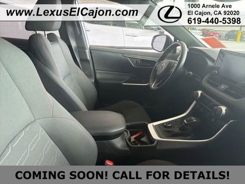 Used 2021 Toyota RAV4 SE w/ Weather & Moonroof Package AWD/4WD image 3