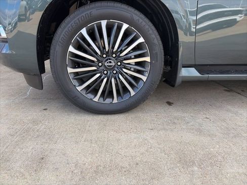 New 2026 Nissan Armada Platinum Reserve image 8