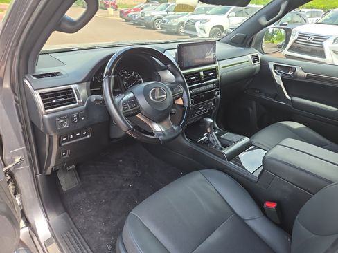 Used 2022 Lexus GX 460 Premium w/ Premium Plus Package AWD/4WD image 15