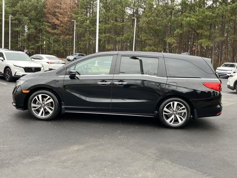 Certified 2024 Honda Odyssey Touring image 7
