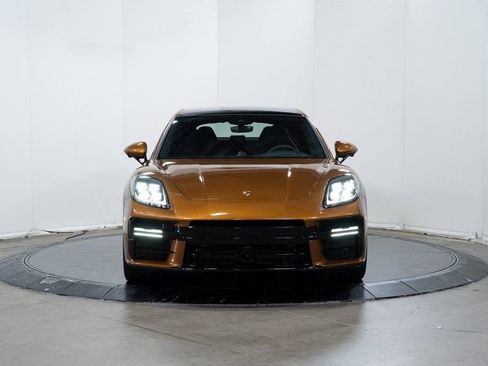 Certified 2024 Porsche Panamera image 6