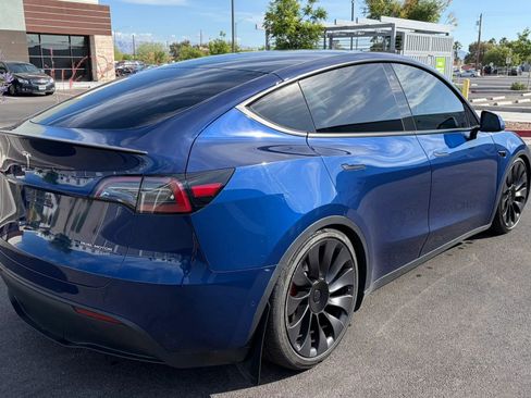 Used 2022 Tesla Model Y Performance AWD/4WD image 5