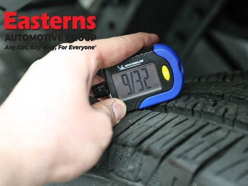 Used 2025 Jeep Wrangler Unlimited Sahara AWD/4WD image 25