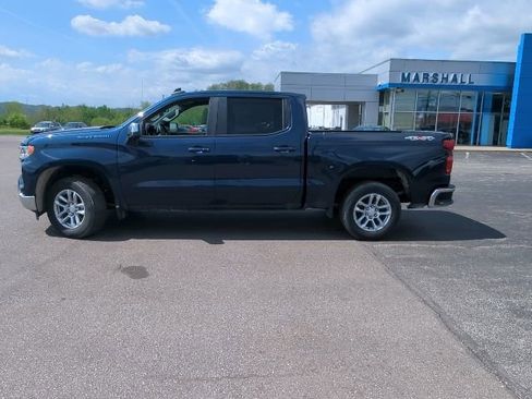 Used 2022 Chevrolet Silverado 1500 LT AWD/4WD image 28