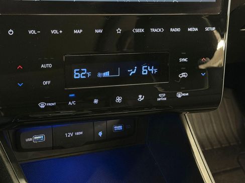 Used 2023 Hyundai Tucson Limited w/ Cargo Package AWD/4WD image 27