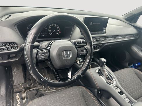 Used 2024 Honda HR-V Sport image 10