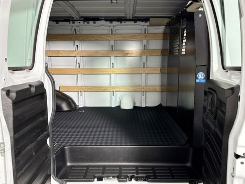 Used 2024 GMC Savana 2500 Work Van w/ Driver Convenience Package image 35