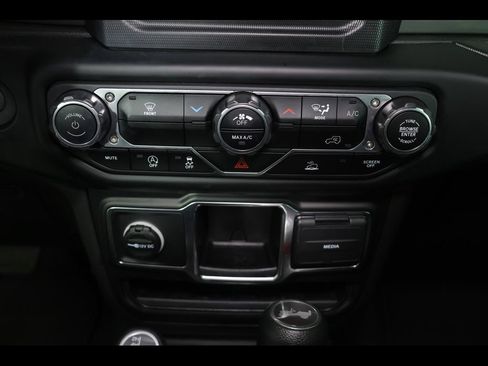 Used 2023 Jeep Wrangler Unlimited Sport AWD/4WD image 22