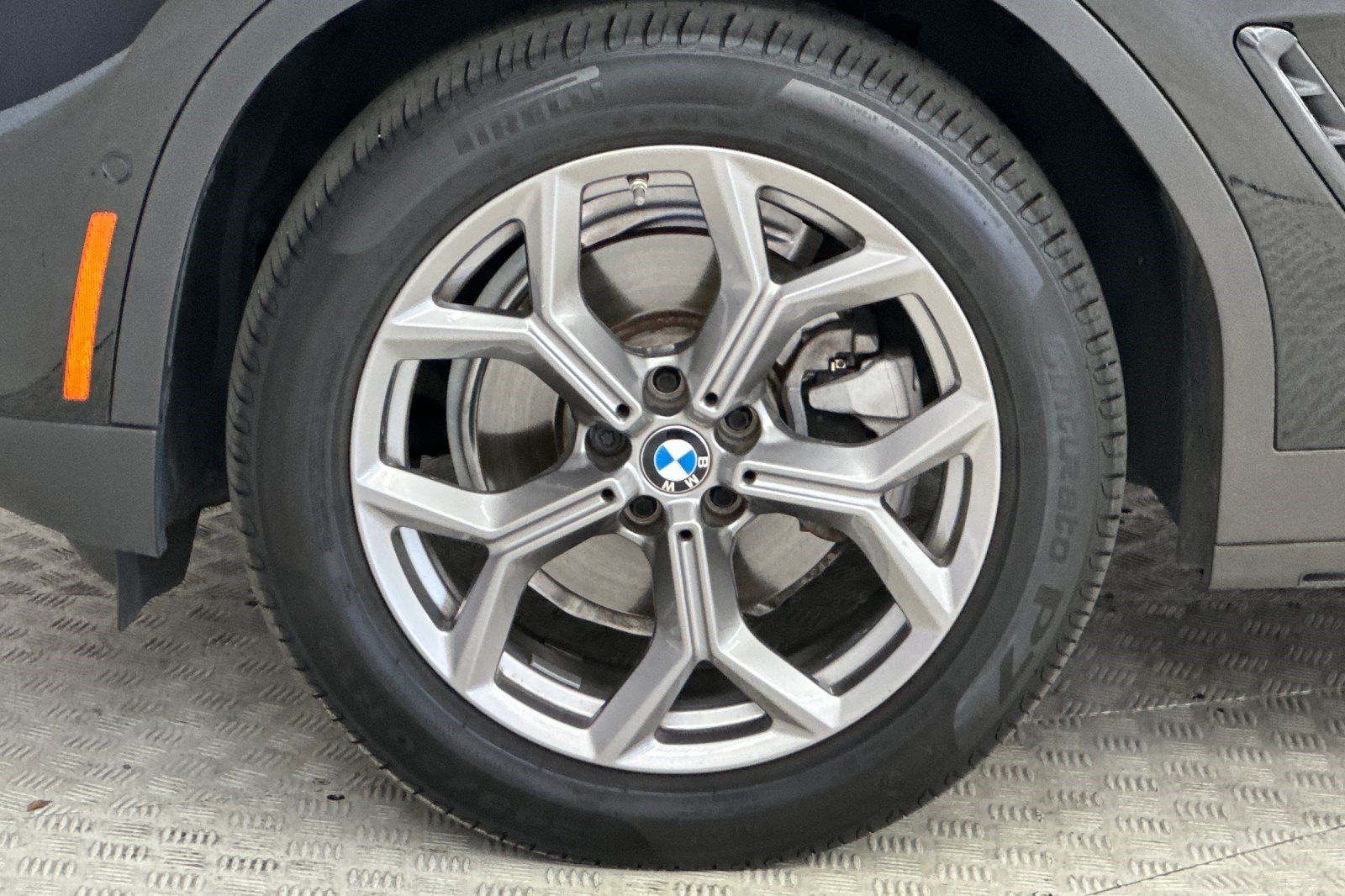 Used 2023 BMW X3 xDrive30i w/ Premium Package w/ZPA AWD/4WD image 13