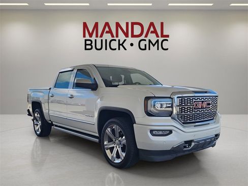 Used 2017 GMC Sierra 1500 Denali w/ Denali Ultimate Package image 4