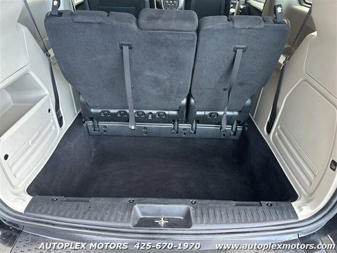 Used 2017 Dodge Grand Caravan SE w/ Power Window Group image 9