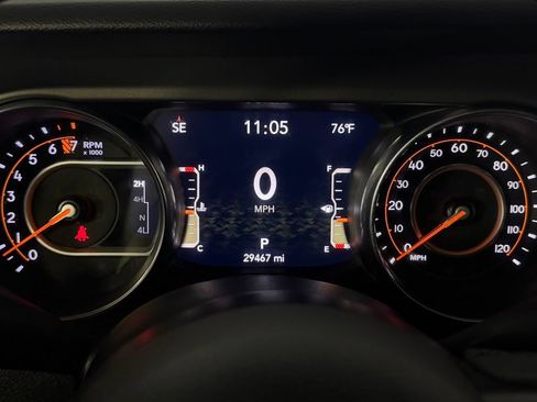 Used 2023 Jeep Gladiator Sport AWD/4WD image 14