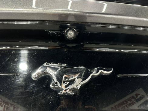 Used 2018 Ford Mustang Premium RWD image 30