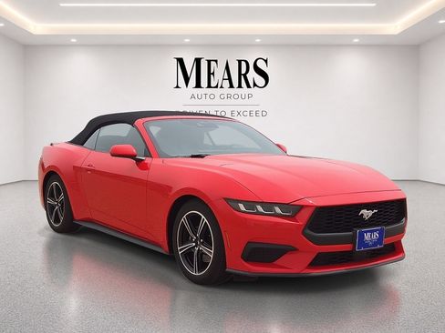 Used 2024 Ford Mustang Premium RWD image 7