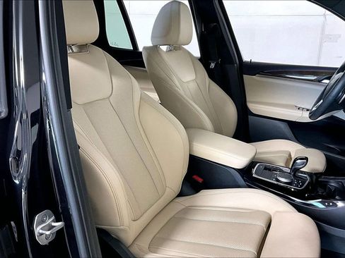 Used 2023 BMW X3 sDrive30i w/ Premium Package image 7
