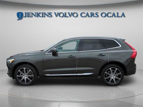 Used 2018 Volvo XC60 T6 Inscription w/ Luxury Seat Package image 9