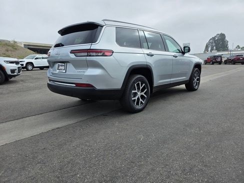 New 2025 Jeep Grand Cherokee L Limited w/ Trailer Tow Package image 7