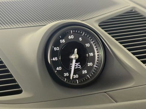 New 2026 Porsche Cayenne GTS image 27