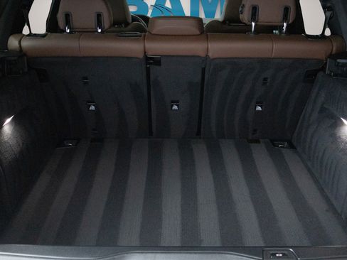 Used 2023 BMW X5 xDrive40i w/ M Sport Package AWD/4WD image 30