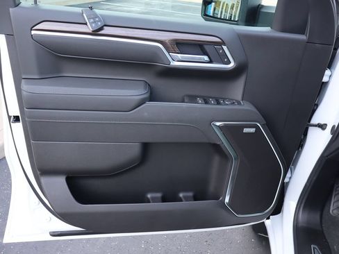 New 2026 Chevrolet Silverado 1500 RST w/ Convenience Package II AWD/4WD image 4