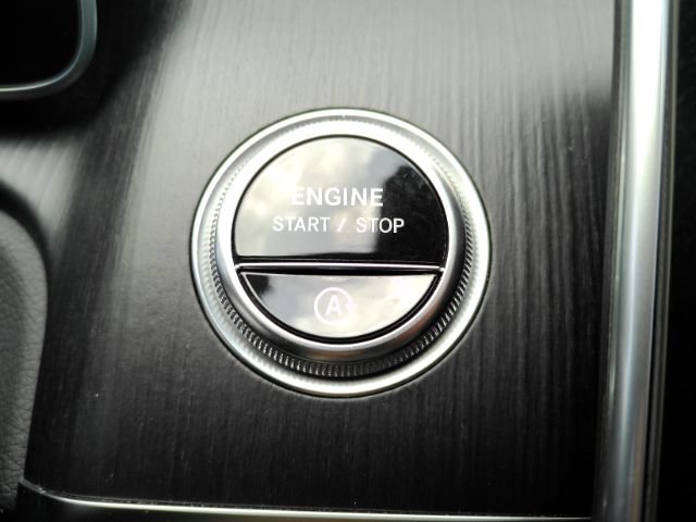 Used 2022 Mercedes-Benz S 500 4MATIC w/ AMG Line Package image 50