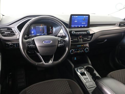 Used 2023 Ford Escape Active AWD/4WD image 2