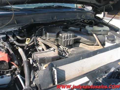 Used 2016 Ford F250 XL w/ Power Equipment Group AWD/4WD image 27