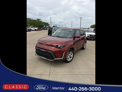 Used 2025 Kia Soul S