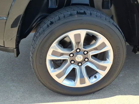 Used 2019 RAM 1500 Limited RWD image 21