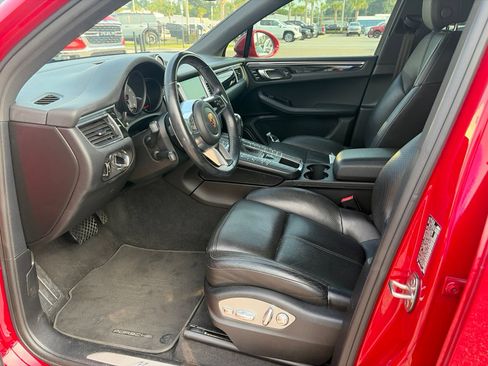 Used 2018 Porsche Macan S AWD/4WD image 11