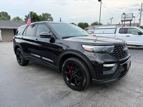 Used 2022 Ford Explorer ST w/ Equipment Group 401A AWD/4WD image 4