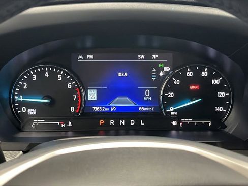 Used 2024 Ford Explorer XLT w/ Equipment Group 202A AWD/4WD image 17