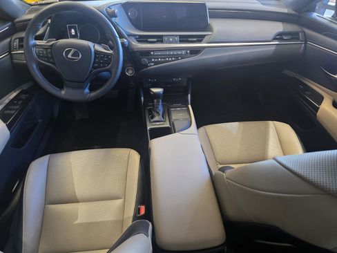 Used 2019 Lexus ES 350 image 5
