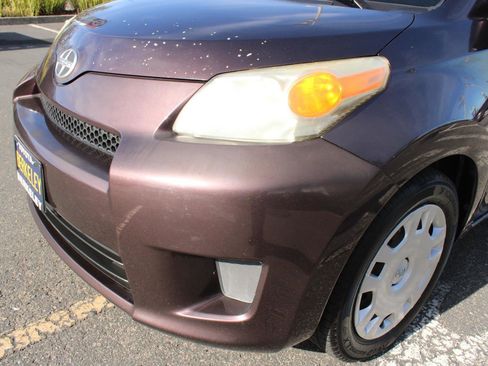 Used 2012 Scion xD FWD image 10
