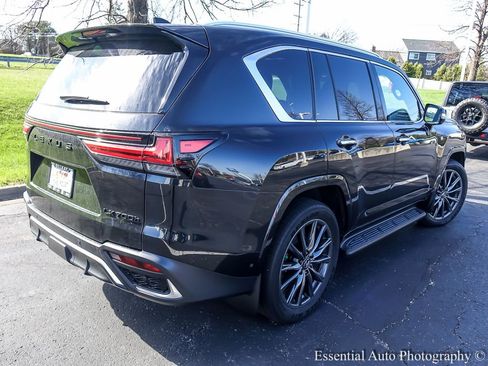 Used 2025 Lexus LX 700h F Sport AWD/4WD image 11
