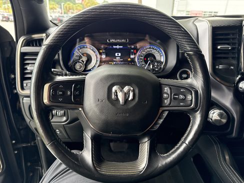 Used 2020 RAM 1500 Limited w/ Black Appearance Package AWD/4WD image 22