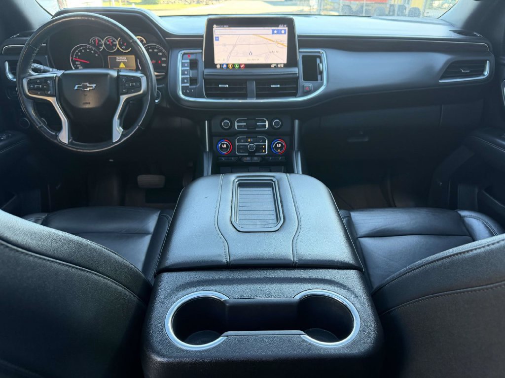 Used 2021 Chevrolet Tahoe Z71 w/ Luxury Package AWD/4WD image 18