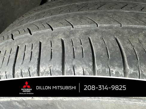 Used 2025 Nissan Rogue SV AWD/4WD image 18
