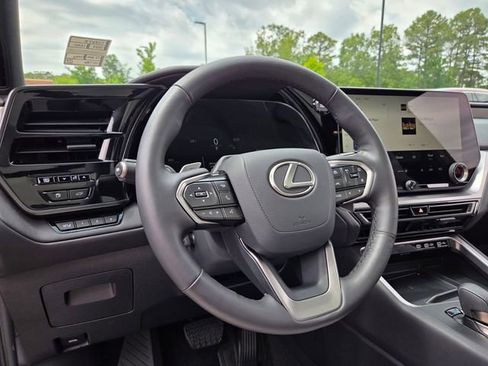Used 2024 Lexus TX 350 FWD w/ Technology Package image 10