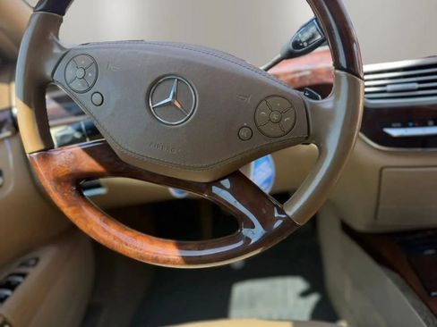 Used 2011 Mercedes-Benz S 550 4MATIC w/ Sport Pkg image 7