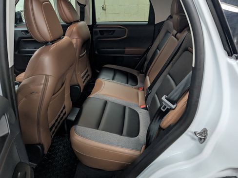 Used 2024 Ford Bronco Sport Outer Banks w/ Tech Package image 7