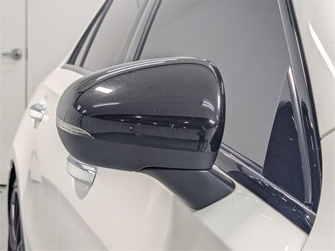 Used 2021 Mercedes-Benz A 35 AMG 4MATIC image 29