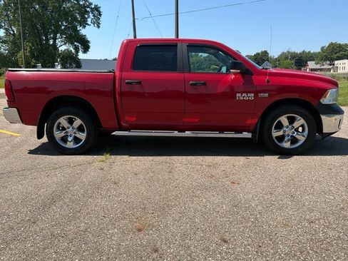 Used 2018 RAM 1500 Big Horn AWD/4WD image 4